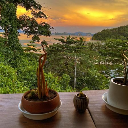 Hillhouse - Koh Yao Noi Bed & Breakfast Ngoại thất bức ảnh