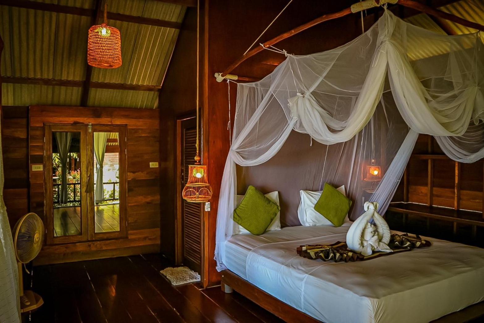 Hillhouse - Koh Yao Noi Bed & Breakfast Ngoại thất bức ảnh