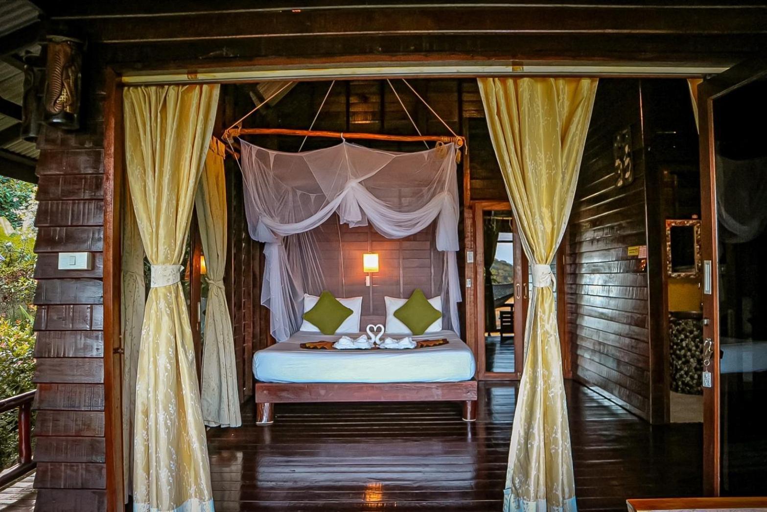 Hillhouse - Koh Yao Noi Bed & Breakfast Ngoại thất bức ảnh