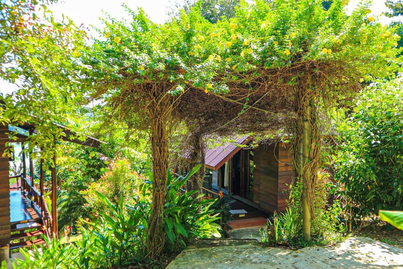 Hillhouse - Koh Yao Noi Bed & Breakfast Ngoại thất bức ảnh