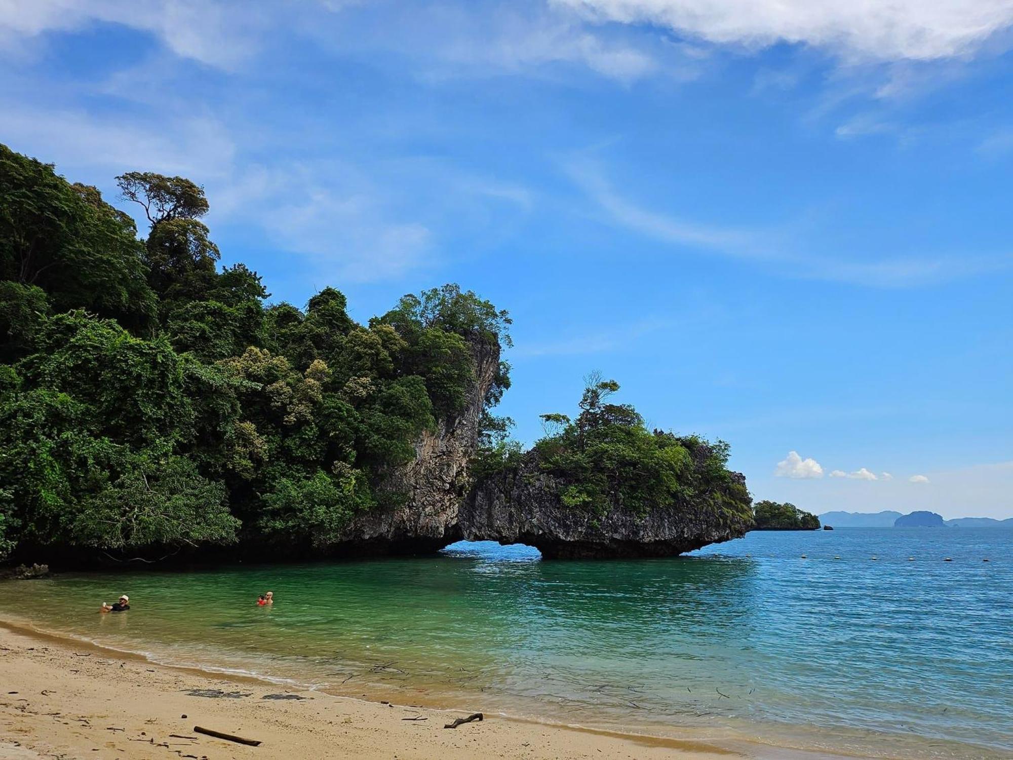 Hillhouse - Koh Yao Noi Bed & Breakfast Ngoại thất bức ảnh